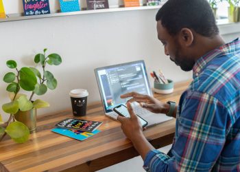 Nection’s Networking Revolution: Try the AI-powered gifts and say bye to useless networking!